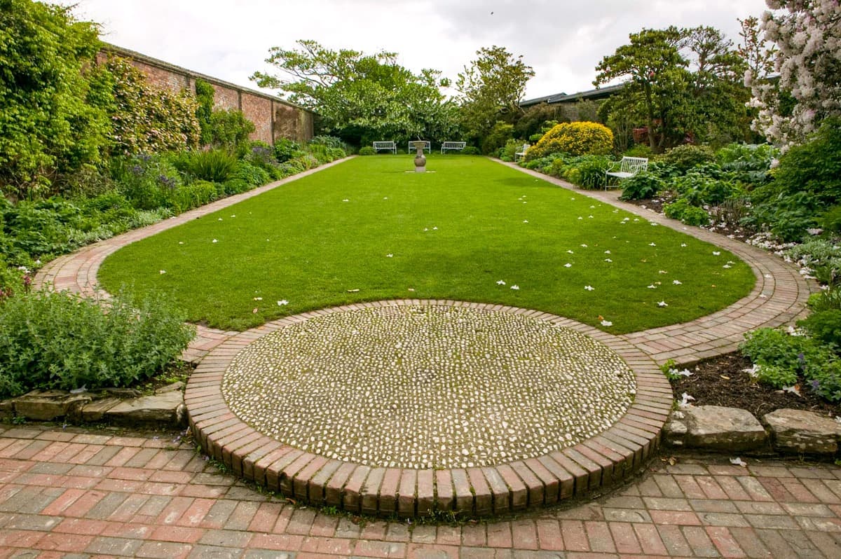The sundial garden photographed by Toby