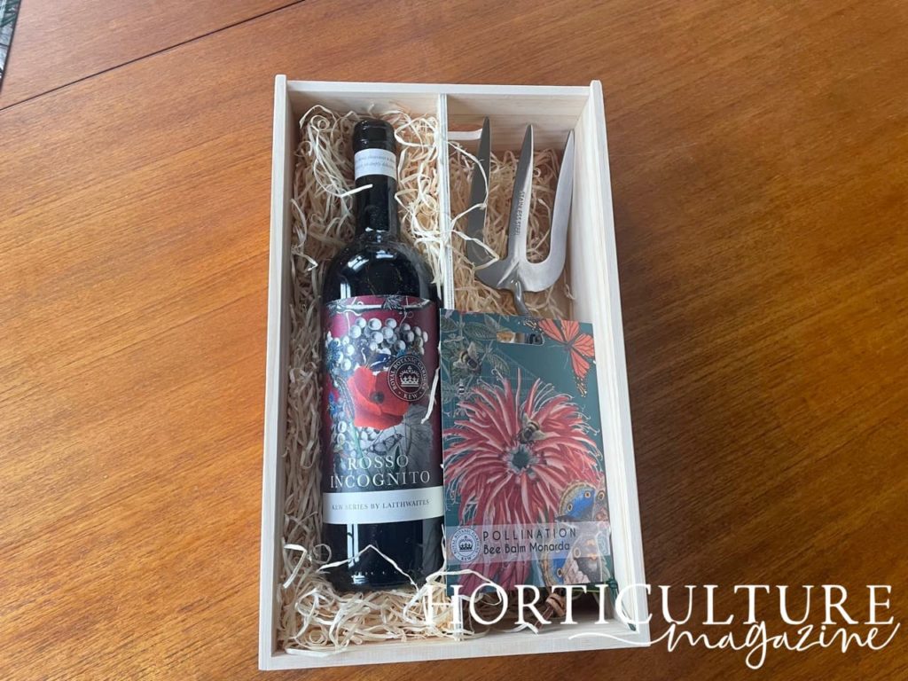 the contents of the Kew gift set pictured on my kitchen table